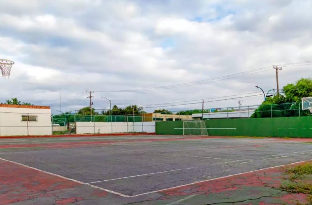 Quality Inn Nuevo Laredo Exterior photo